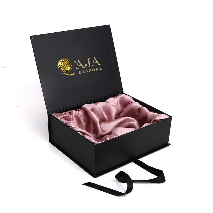 Customized Magnetic Hair Extensions Wig Packaging Gift Box with Silk Ribbon and Satin Holder from Shenzhen Factory