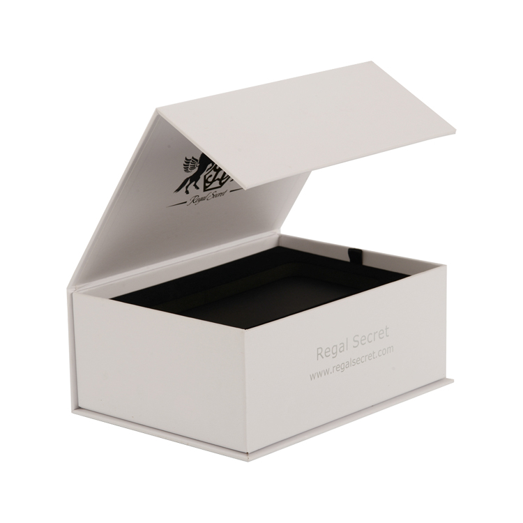 Flap Lid Packaging Cardboard Bespoke Custom Magnetic Closure Gift Box for Wristwatch with Gold Foiled Logo and Velvet Foam Holder