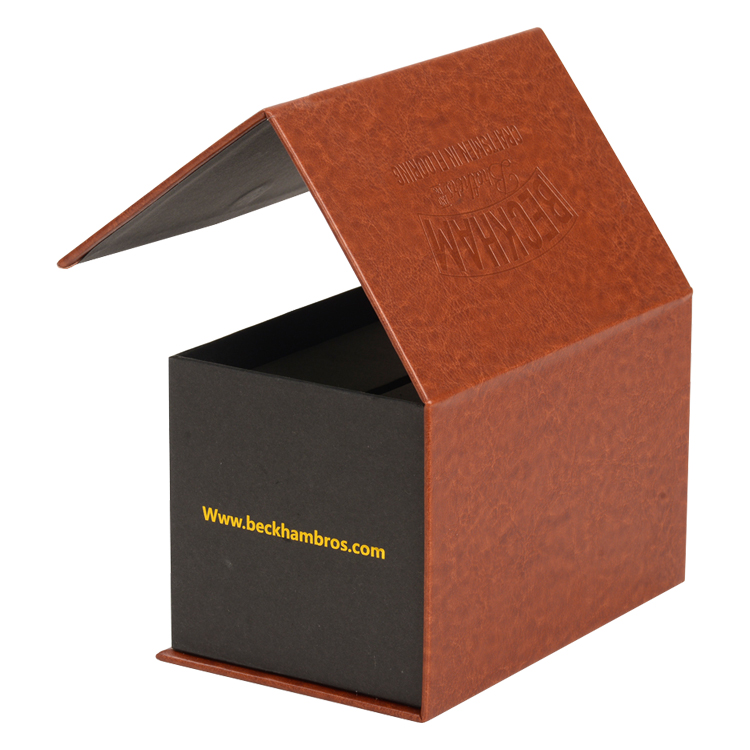 Factory Bottom Price Leatherette Paper Cardboard Luxury Magnetic Gift Box with Debossed Logo and EVA Holder