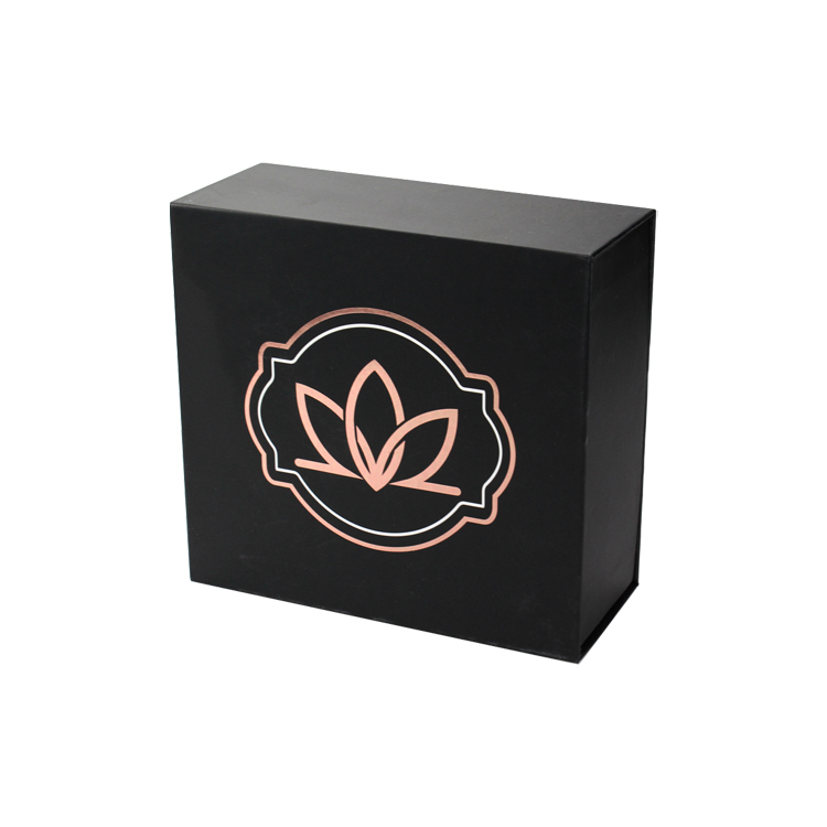  Black Magnetic Closure CBD Oil Packaging Cardboard Box CBD Essential Oil Gift Box with EVA Foam Holder