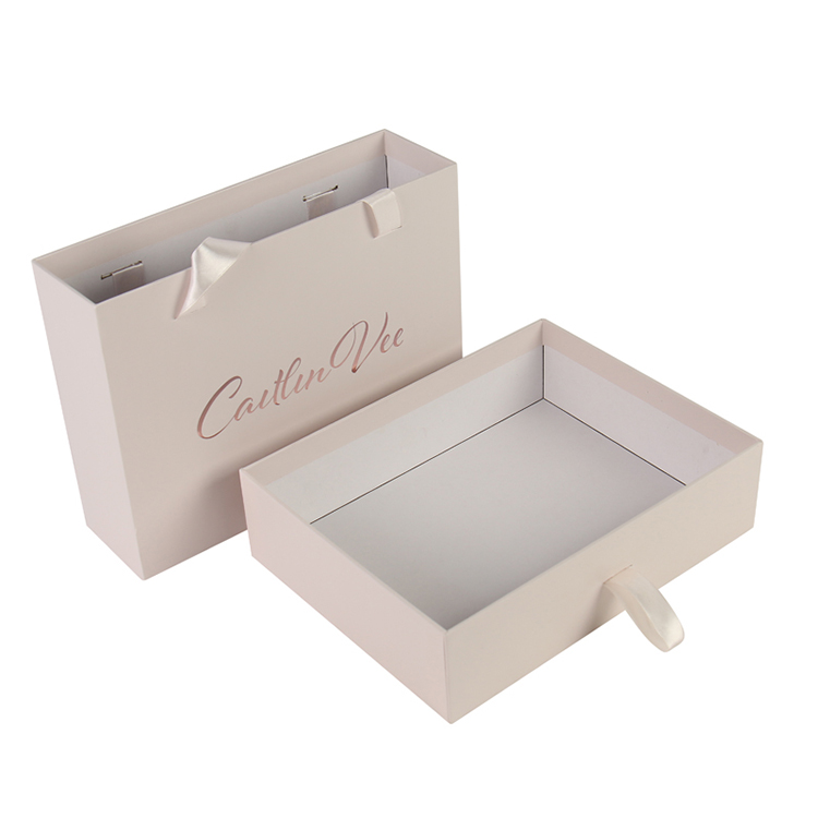 China Fashion Lingerie Underwear Packaging Custom Branded and Made A4 Rectangular Shirt Gift Boxes for Lingerie
