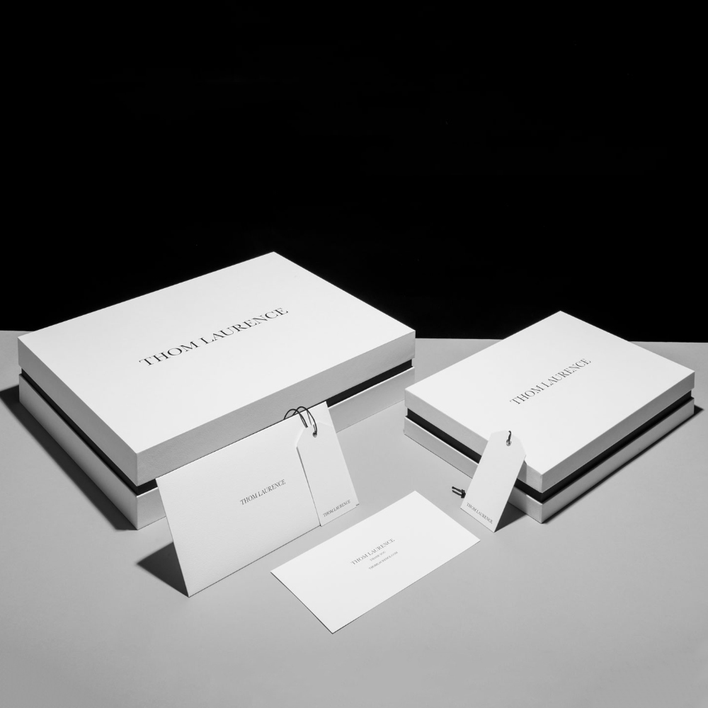 Custom Logo Luxury Cardboard Paper Packaging White Removable Lid Rigid Gift Boxes With Neck For Apparel