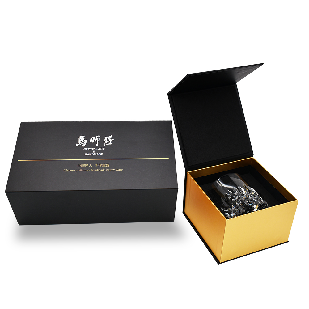 Custom Christmas Wine Glass Cup Package Luxury Magnetic Gift Packaging Design Cardboard Paper Box