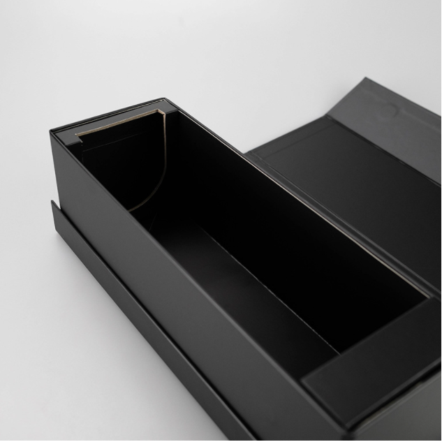 Manufacture Wholesale Custom Handmade Black Cardboard Paper Magnetic Folding Single Red Wine Box for 500ml
