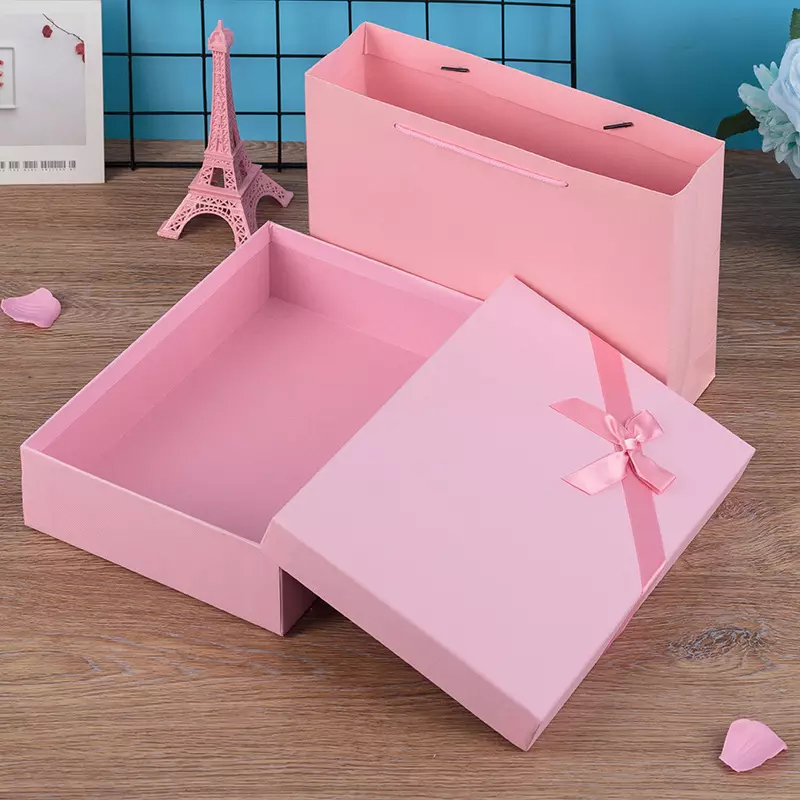 Hot Sale Square Large Gift Box Wholesale Paper Small Cardboard Custom Empty Clothing Gift Pink Packaging Box