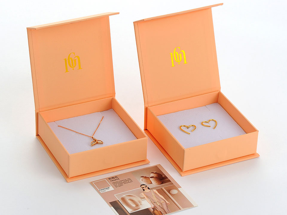 Custom Jewelry Boxes