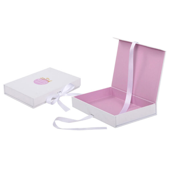 Foil Logo White Rigid Beauty Gift Box with Ribbon Closure