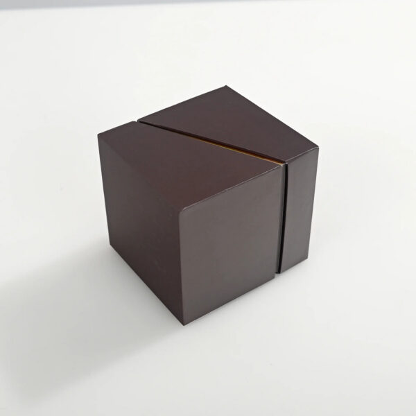 Luxury Hinged Candle Jar Rigid Gift Box with Gold Foil Rim Luxury Hinged Candle Jar Rigid Gift Box with Gold Foil Rim