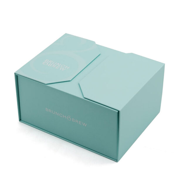 Printed Double-Door Brunch Gift Box with Magnetic Flaps
