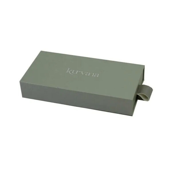 Scatola regalo rigida verde salvia con cassetto e maniglia a nastro