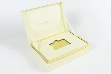 Custom VIP Card Boxes
