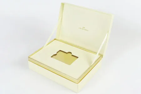 Custom VIP Card Boxes