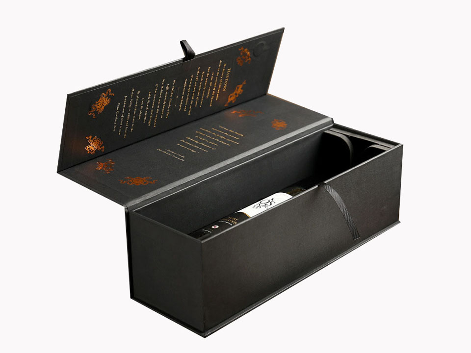 Custom wine box structures for premium bottle packaging