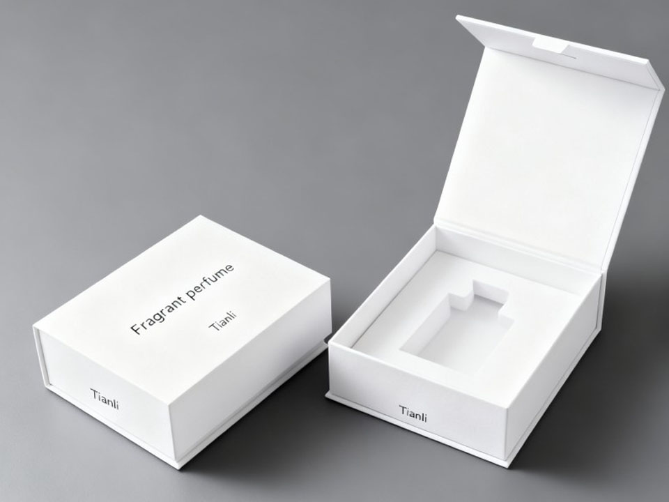 Magnetic Closure Perfume Boxes