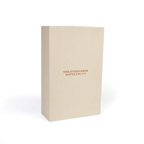 Ivory Magnetic Glassware Gift Box with Four-Cavity Insert Ivory Magnetic Glassware Gift Box with Four-Cavity Insert