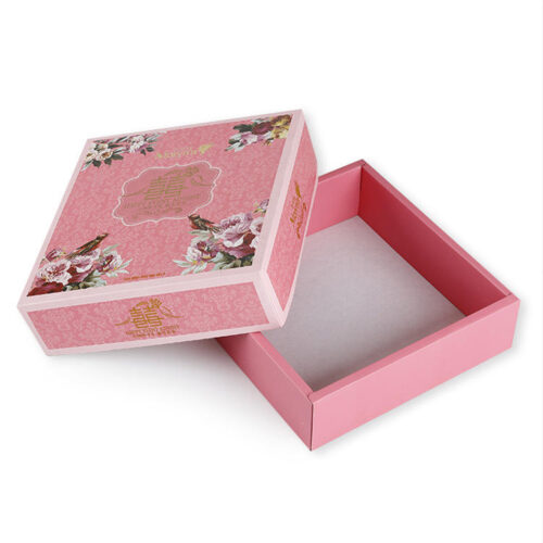 Pink Floral Two-Piece Wedding Gift Box with Gold Artwork Pink Floral Two-Piece Wedding Gift Box with Gold Artwork